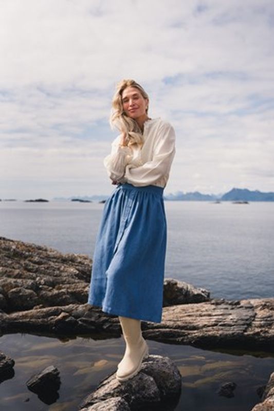 Pernilla HW Skjørt Mid Blue Wash