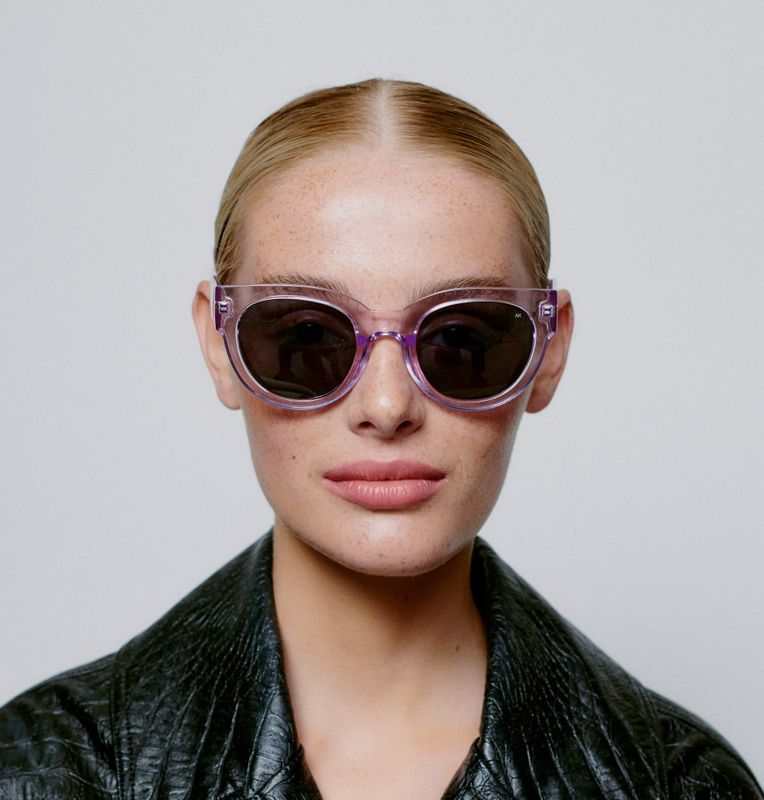 Lilly- Lavender