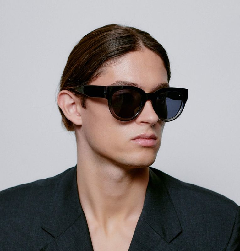 Lilly- Grå/Sort Transparent